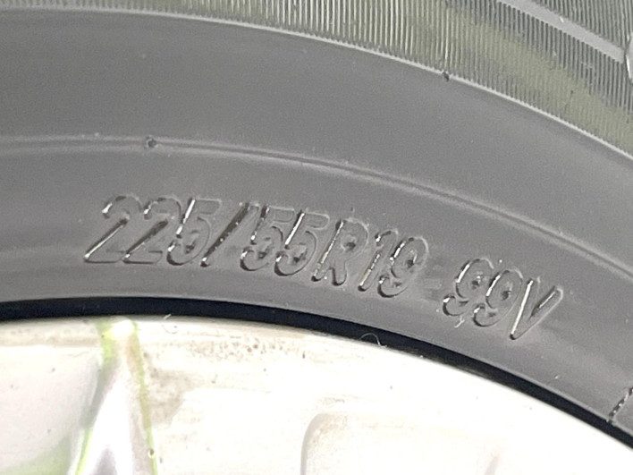 2020 Toyota Harrier Hybrid 6AA-AXUH80 (UW-69f06677c3ce9)[11]