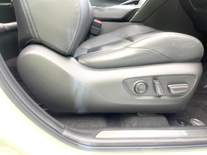 2020 Toyota Harrier Hybrid 6AA-AXUH80 (UW-69f06677c3ce9)[16]