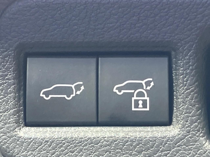 2021 Toyota Harrier Hybrid 6AA-AXUH80 (UW-69f06678cfb34)[16]