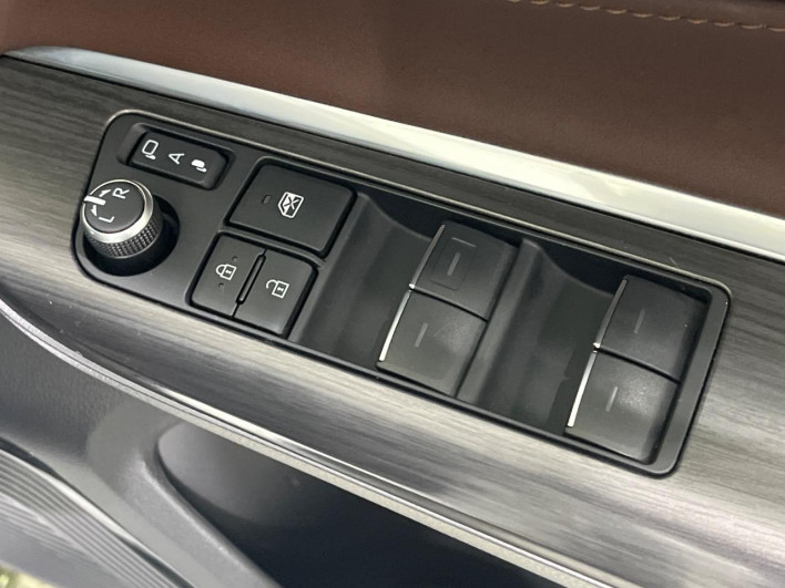 2023 Toyota Harrier Hybrid 6AA-AXUH80 (UW-69f066790b7ca)[18]