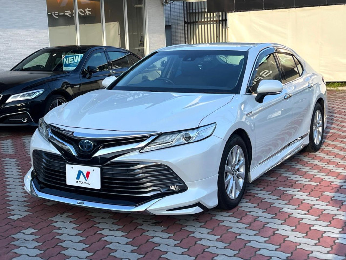 2017 Toyota Camry DAA-AXVH70 (UW-69f0667c87092)[11]