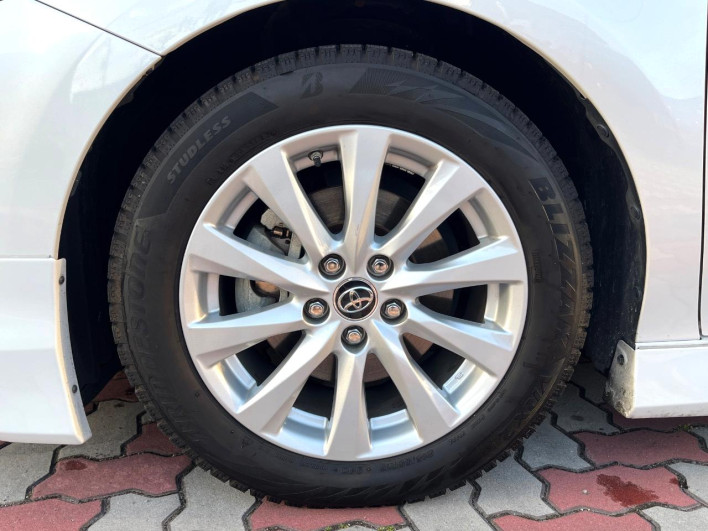 2017 Toyota Camry DAA-AXVH70 (UW-69f0667c87092)[24]