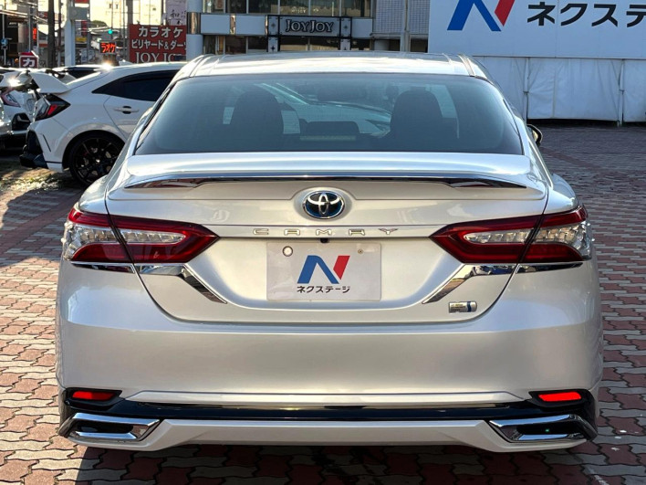 2017 Toyota Camry DAA-AXVH70 (UW-69f0667c87092)[8]