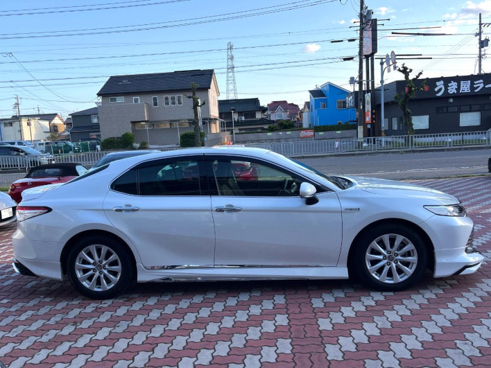 2017 Toyota Camry DAA-AXVH70 (UW-69f0667c87092)[6]