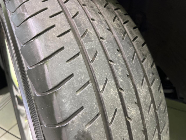 2021 Toyota Alphard Hybrid 6AA-AYH30W (UW-69f0667d14014)[16]