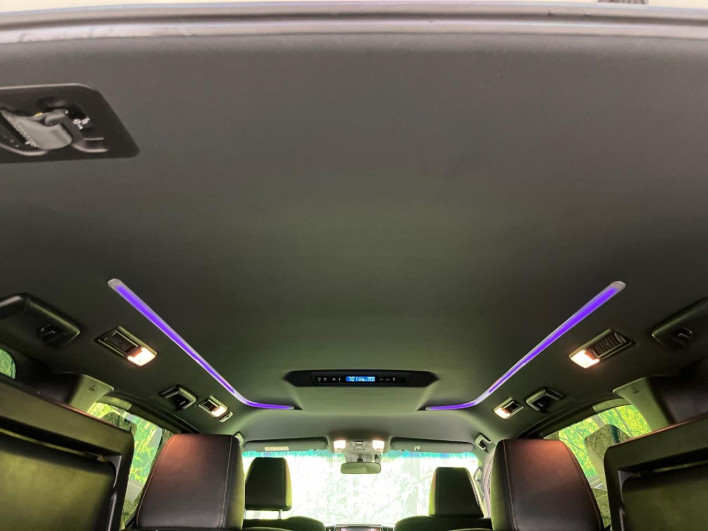 2021 Toyota Alphard Hybrid 6AA-AYH30W (UW-69f0667d14014)[28]