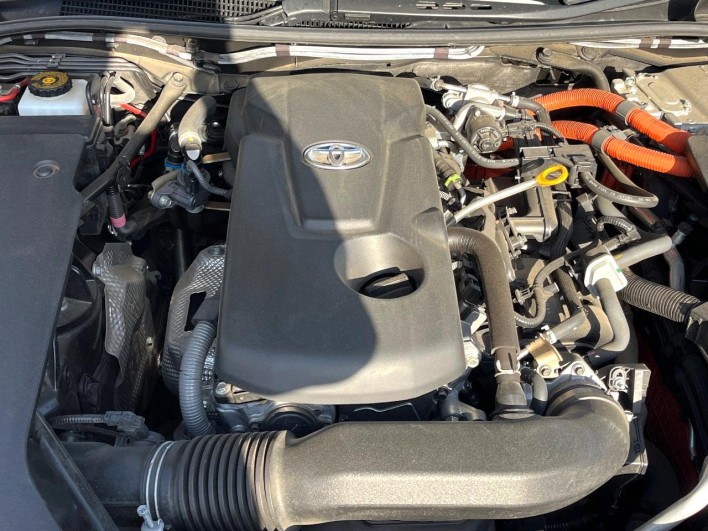 2019 Toyota Crown Hybrid 6AA-AZSH20 (UW-69f0667e9f231)[12]