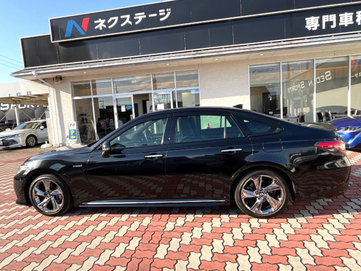 2019 Toyota Crown Hybrid 6AA-AZSH20 (UW-69f0667e9f231)[10]