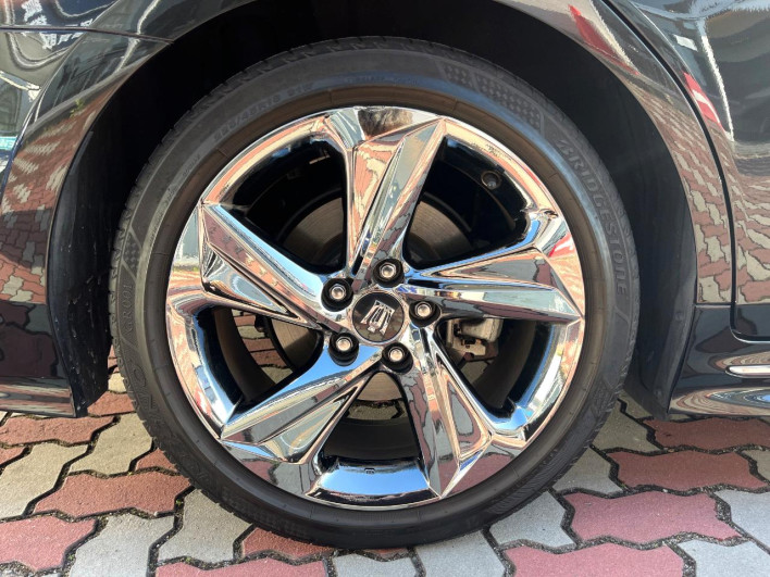 2019 Toyota Crown Hybrid 6AA-AZSH20 (UW-69f0667e9f231)[17]