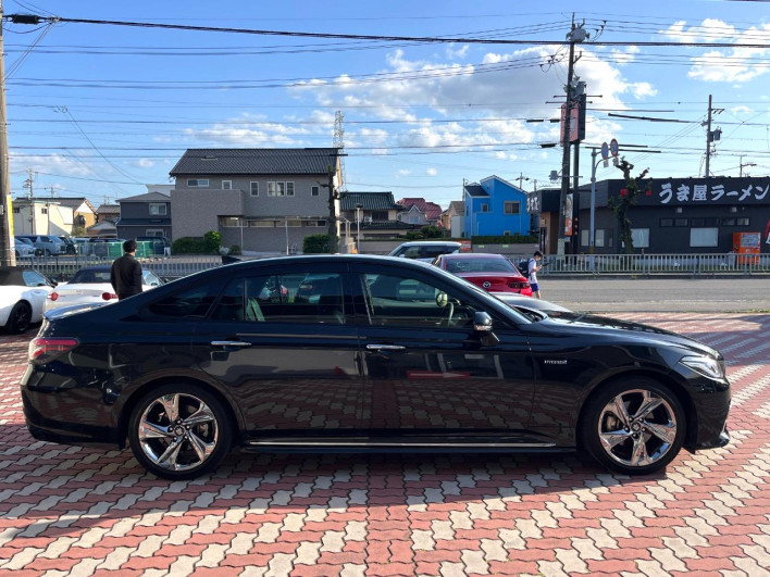 2019 Toyota Crown Hybrid 6AA-AZSH20 (UW-69f0667e9f231)[6]