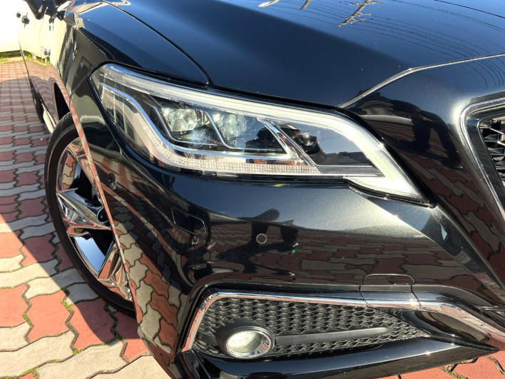 2019 Toyota Crown Hybrid 6AA-AZSH20 (UW-69f0667e9f231)[13]
