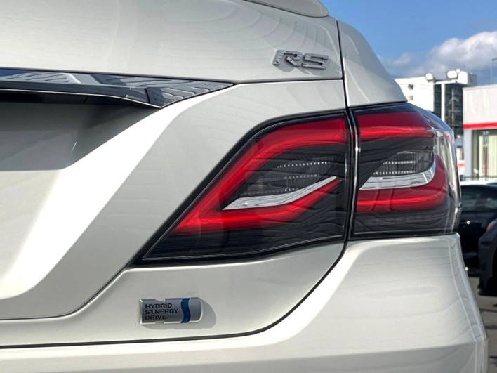 2019 Toyota Crown Hybrid 6AA-AZSH20 (UW-69f0667ea0a30)[22]