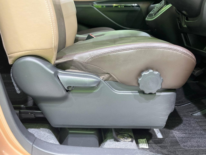 2018 Nissan DAYZ ROOX DBA-B21A (UW-69f06683d2881)[28]