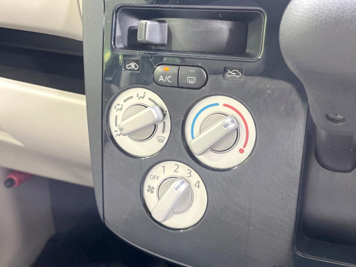 2013 Nissan Days DBA-B21W (UW-69f066849b3ca)[10]