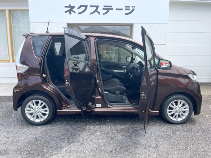 2014 Nissan Days DBA-B21W (UW-69f06685c0ce4)[9]