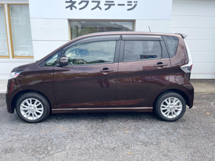 2014 Nissan Days DBA-B21W (UW-69f06685c0ce4)[18]