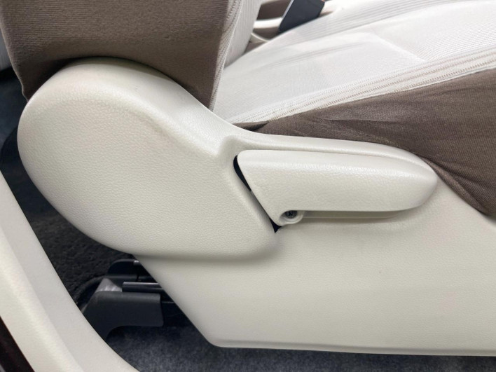 2015 Nissan Days DBA-B21W (UW-69f066869b8a0)[16]