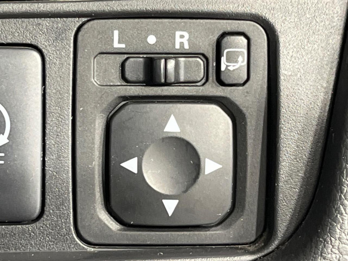 2016 Nissan Days DBA-B21W (UW-69f06687618ea)[17]