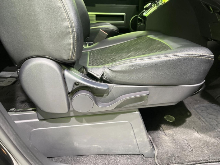 2018 Mitsubishi Delica D:5 LDA-CV1W (UW-69f06692a8f7e)[24]