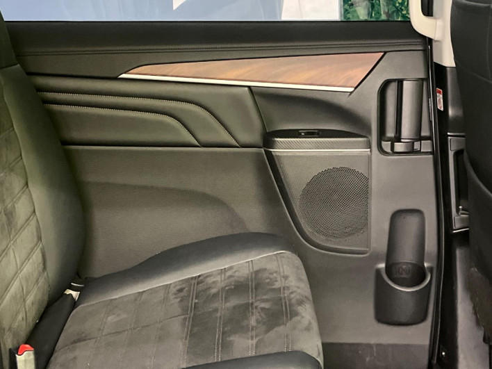 2020 Mitsubishi Delica D:5 3DA-CV1W (UW-69f06693ebf27)[25]