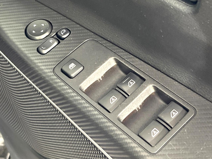 2022 Mitsubishi Delica D:5 3DA-CV1W (UW-69f06694251b0)[23]