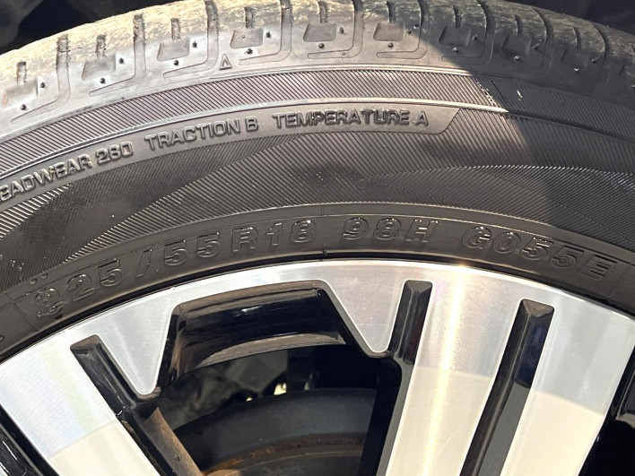 2023 Mitsubishi Delica D:5 3DA-CV1W (UW-69f0669528a54)[26]