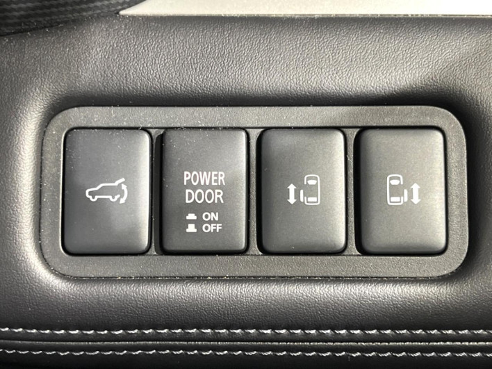 2023 Mitsubishi Delica D:5 3DA-CV1W (UW-69f0669650f75)[12]