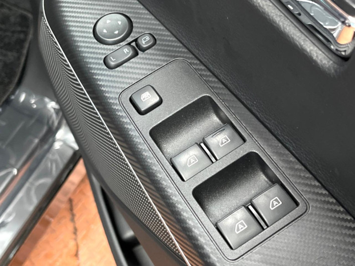 2025 Mitsubishi Delica D:5 3DA-CV1W (UW-69f066973754e)[23]