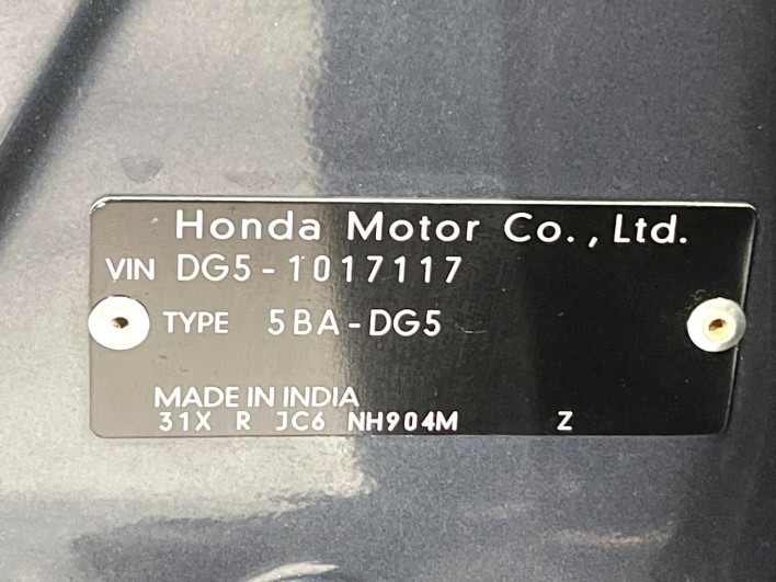 2024 Honda WR-V 5BA-DG5 (UW-69f0669a2298e)[1]