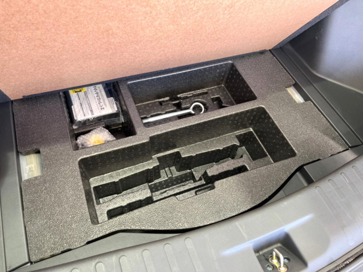 2024 Honda WR-V 5BA-DG5 (UW-69f0669aa57ec)[18]