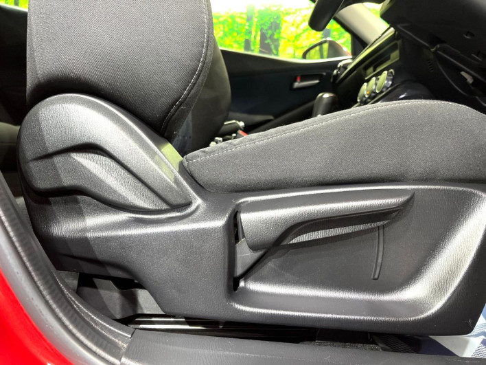 2014 Mazda Demio LDA-DJ5FS (UW-69f0669c14377)[17]