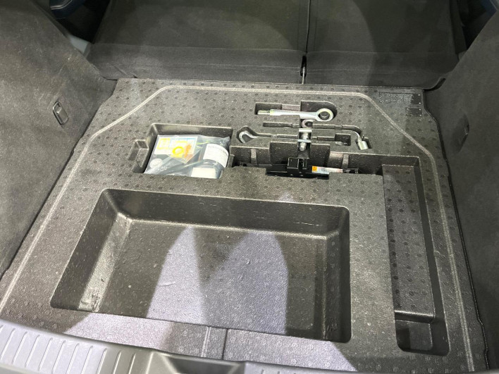 2022 Mazda CX-30 3DA-DM8P (UW-69f0669fc2779)[21]