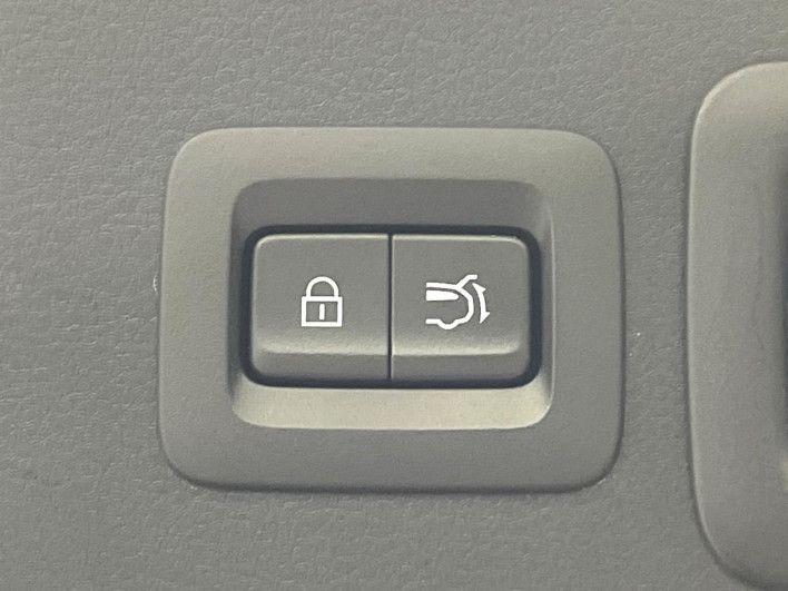 2022 Mazda CX-30 3DA-DM8P (UW-69f0669fc2779)[18]