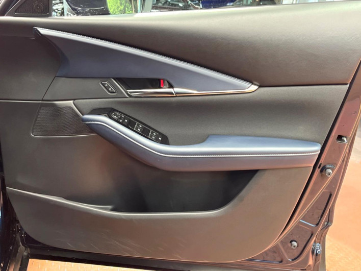 2023 Mazda CX-30 5AA-DMEJ3P (UW-69f066a0c1ad4)[19]