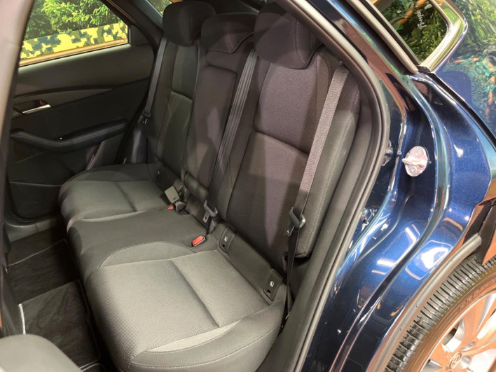 2023 Mazda CX-30 5AA-DMEJ3P (UW-69f066a0c1ad4)[9]