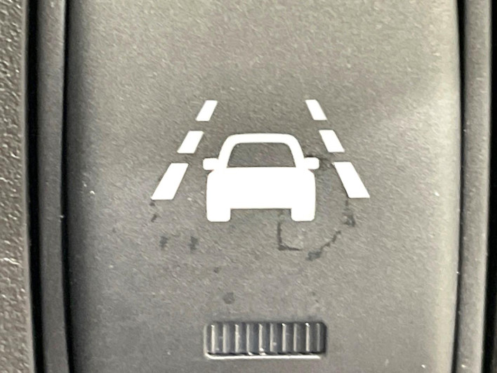 2015 Nissan Note DBA-E12 (UW-69f066a19b635)[12]