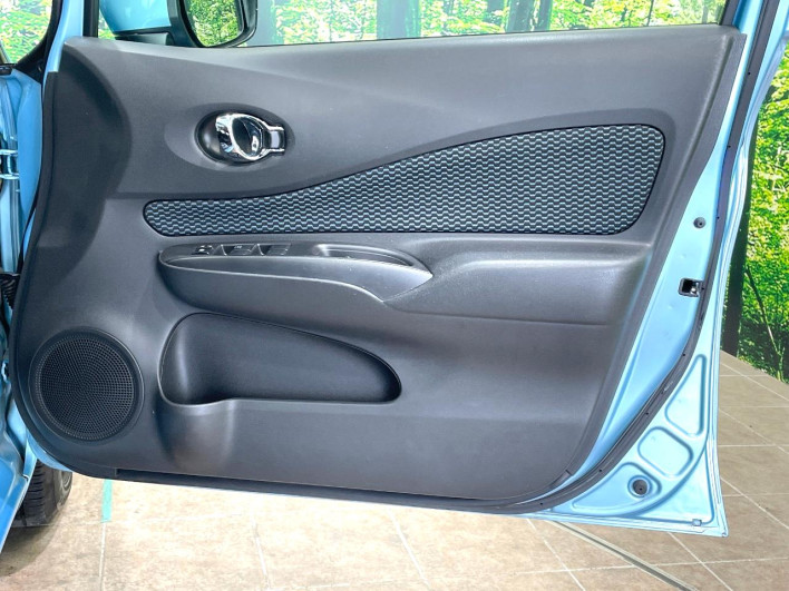 2015 Nissan Note DBA-E12 (UW-69f066a19b635)[7]