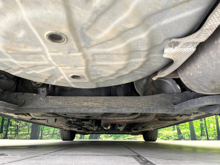 2015 Nissan Note DBA-E12 (UW-69f066a1a0cdf)[7]