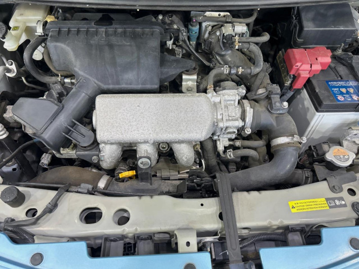 2015 Nissan Note DBA-E12 (UW-69f066a29dc29)[4]