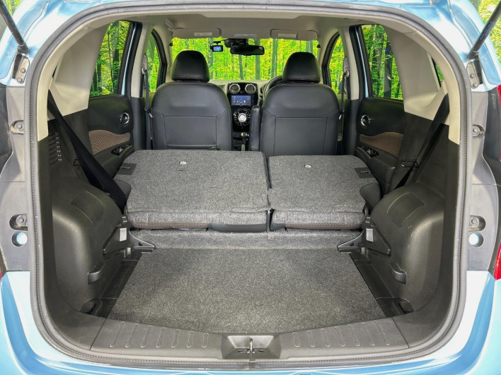 2015 Nissan Note DBA-E12 (UW-69f066a29dc29)[20]