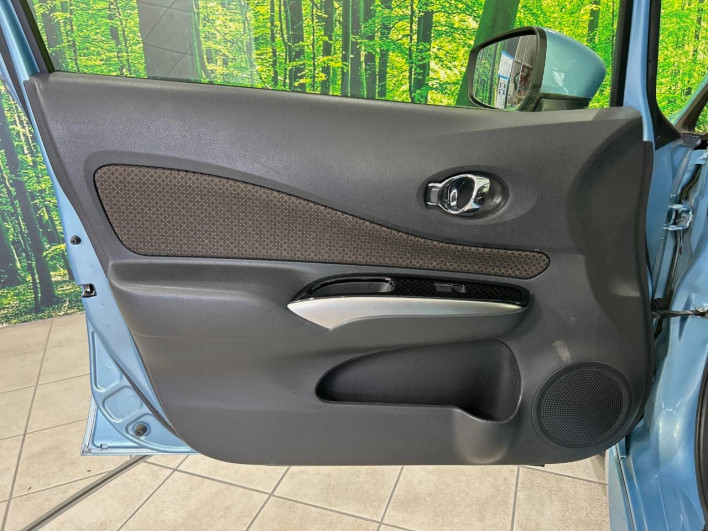 2015 Nissan Note DBA-E12 (UW-69f066a29dc29)[27]