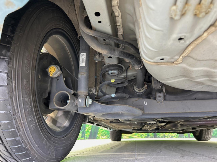 2015 Nissan Note DBA-E12 (UW-69f066a29dc29)[23]