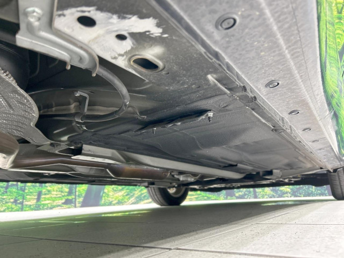 2018 Nissan Note DBA-E12 (UW-69f066a3b01cd)[21]