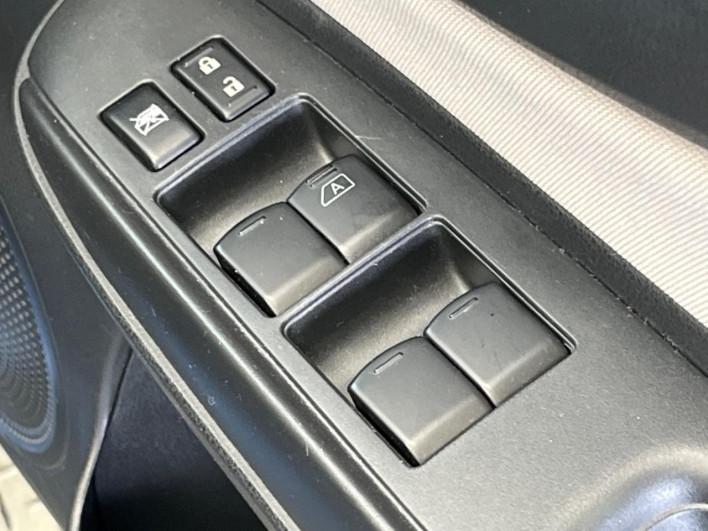 2018 Nissan Note DBA-E12 (UW-69f066a49d3b6)[22]