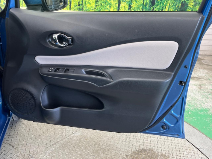 2018 Nissan Note DBA-E12 (UW-69f066a49d3b6)[21]