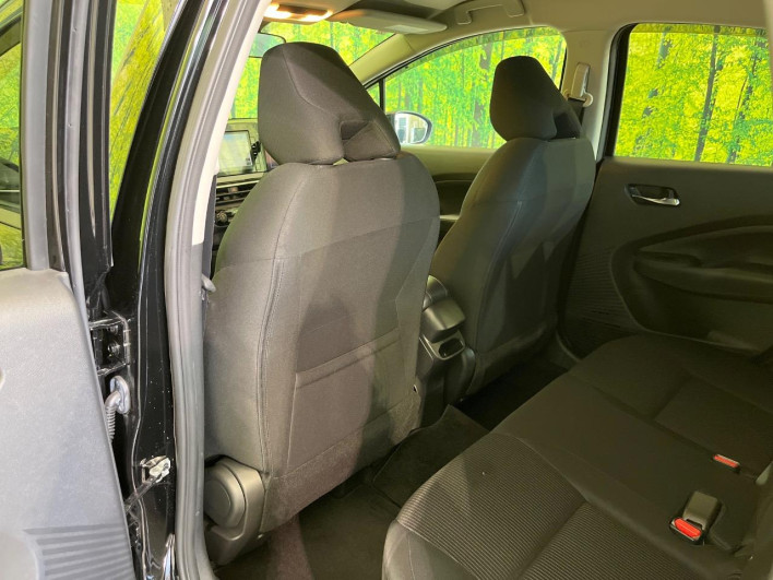 2021 Nissan Note 6AA-E13 (UW-69f066a5af4b9)[10]