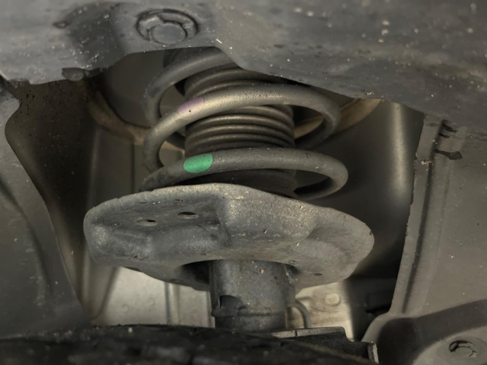 2022 Nissan Note 6AA-E13 (UW-69f066a6717e6)[17]