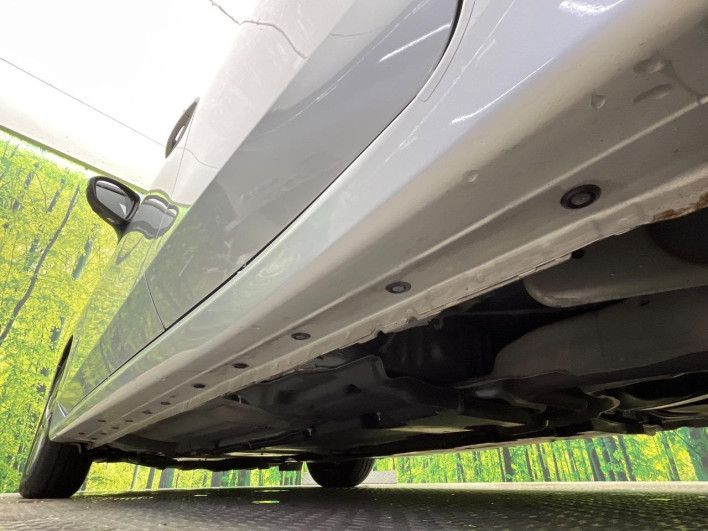 2022 Nissan Note 6AA-E13 (UW-69f066a6717e6)[23]