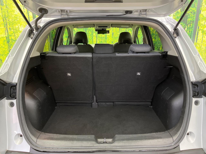 2022 Nissan Note 6AA-E13 (UW-69f066a6717e6)[25]