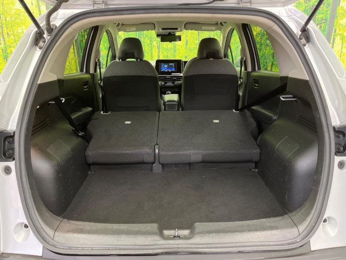 2022 Nissan Note 6AA-E13 (UW-69f066a6717e6)[26]